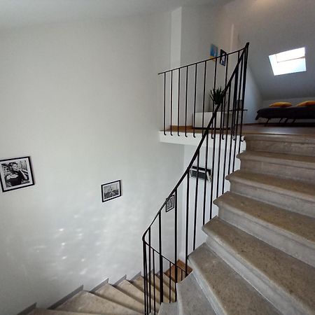 Appartement T3 En Duplex Proche Gare Sncf Avec Parking A Montélimar Extérieur photo
